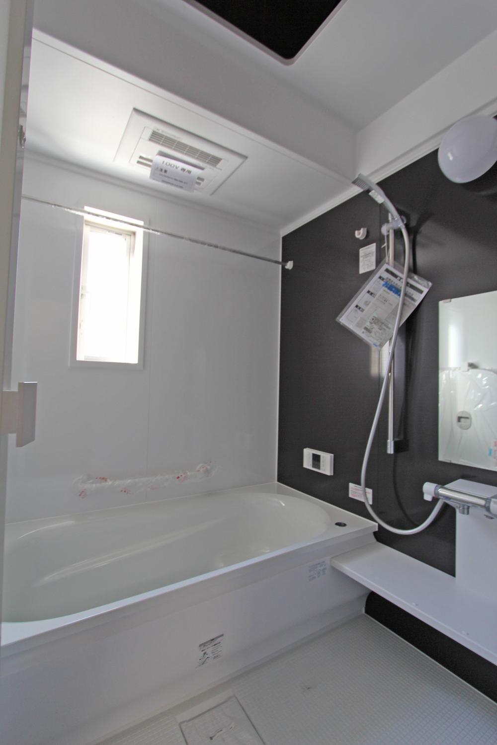 Bathroom. 1 Building