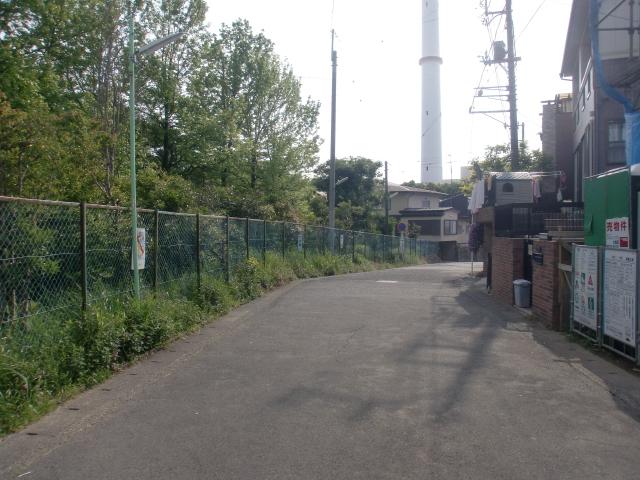 Local photos, including front road. Local (May 2013) Shooting