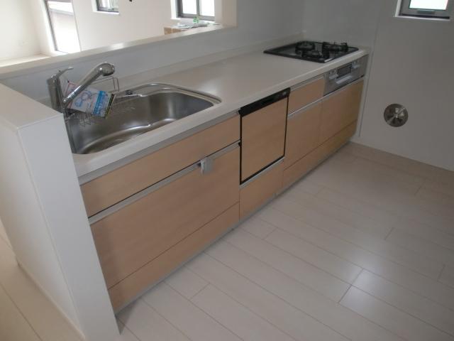 Kitchen. Indoor (July 2013) Shooting