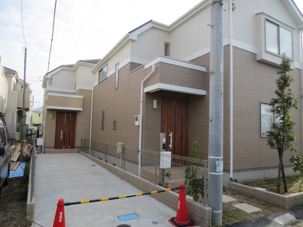 Local appearance photo. Local (12 May 2013) Shooting