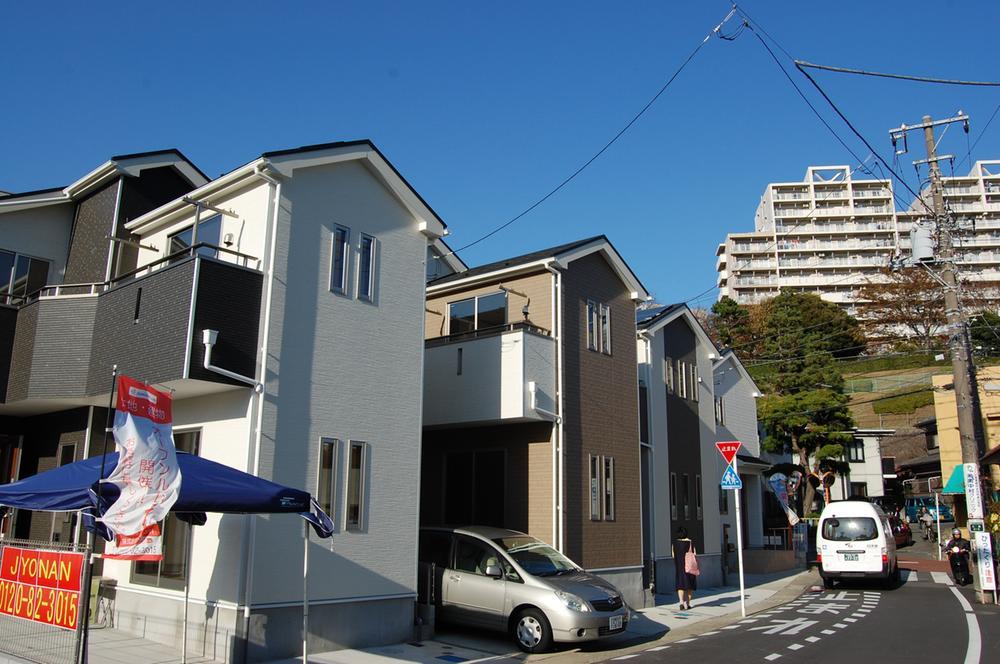 Sale already cityscape photo. Local (11 May 2013) Shooting