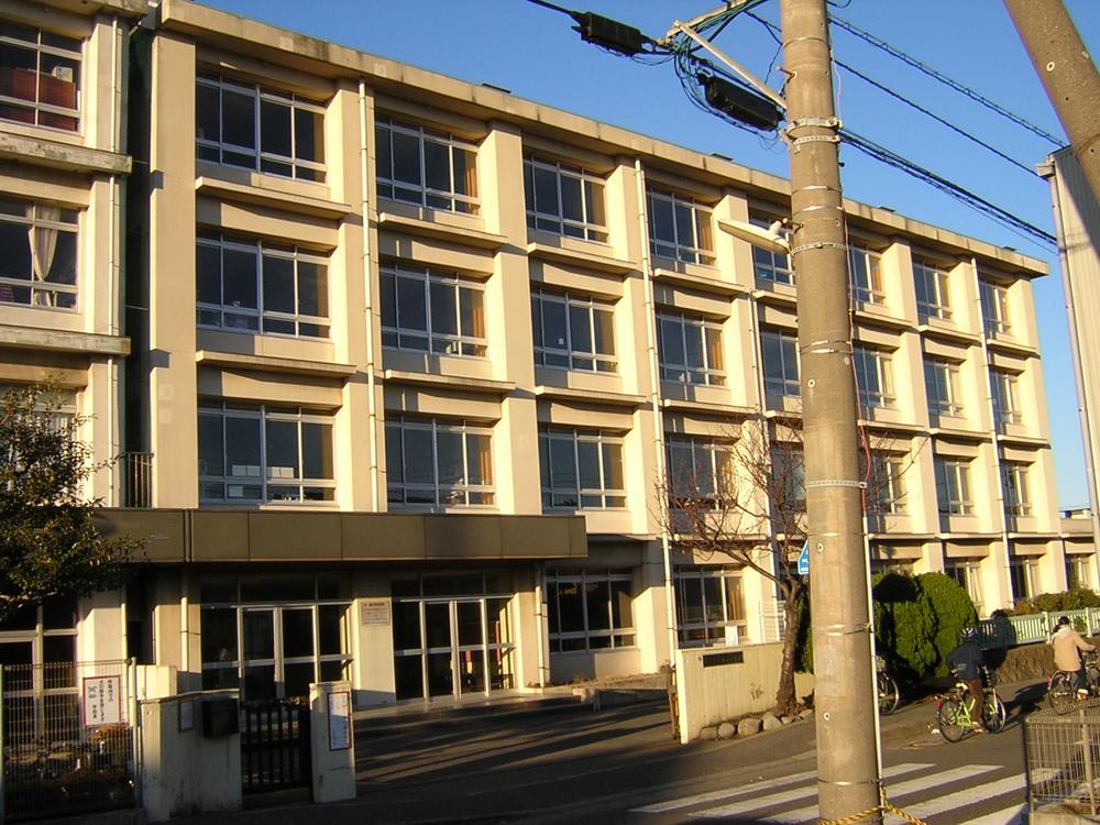 Other. Of 600m from the local elementary school Hatori