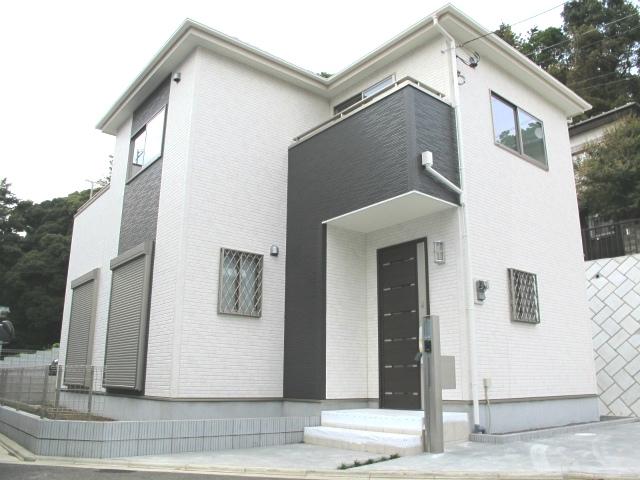 Local appearance photo. 1 Building site (October 2013) Shooting