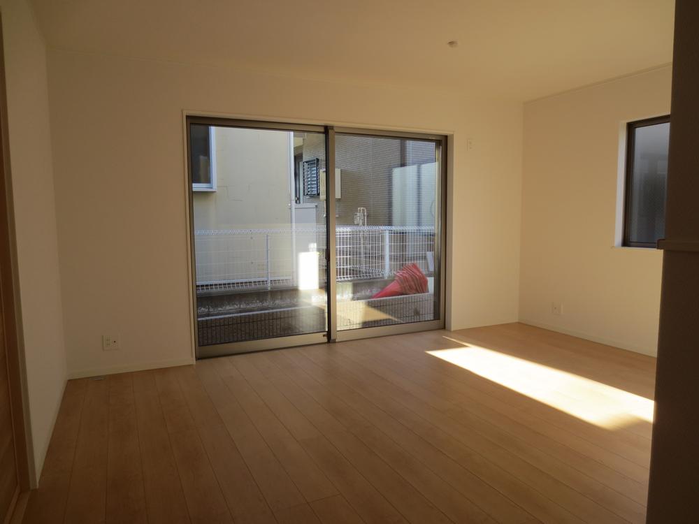 Living. Indoor (11 May 2013) Shooting