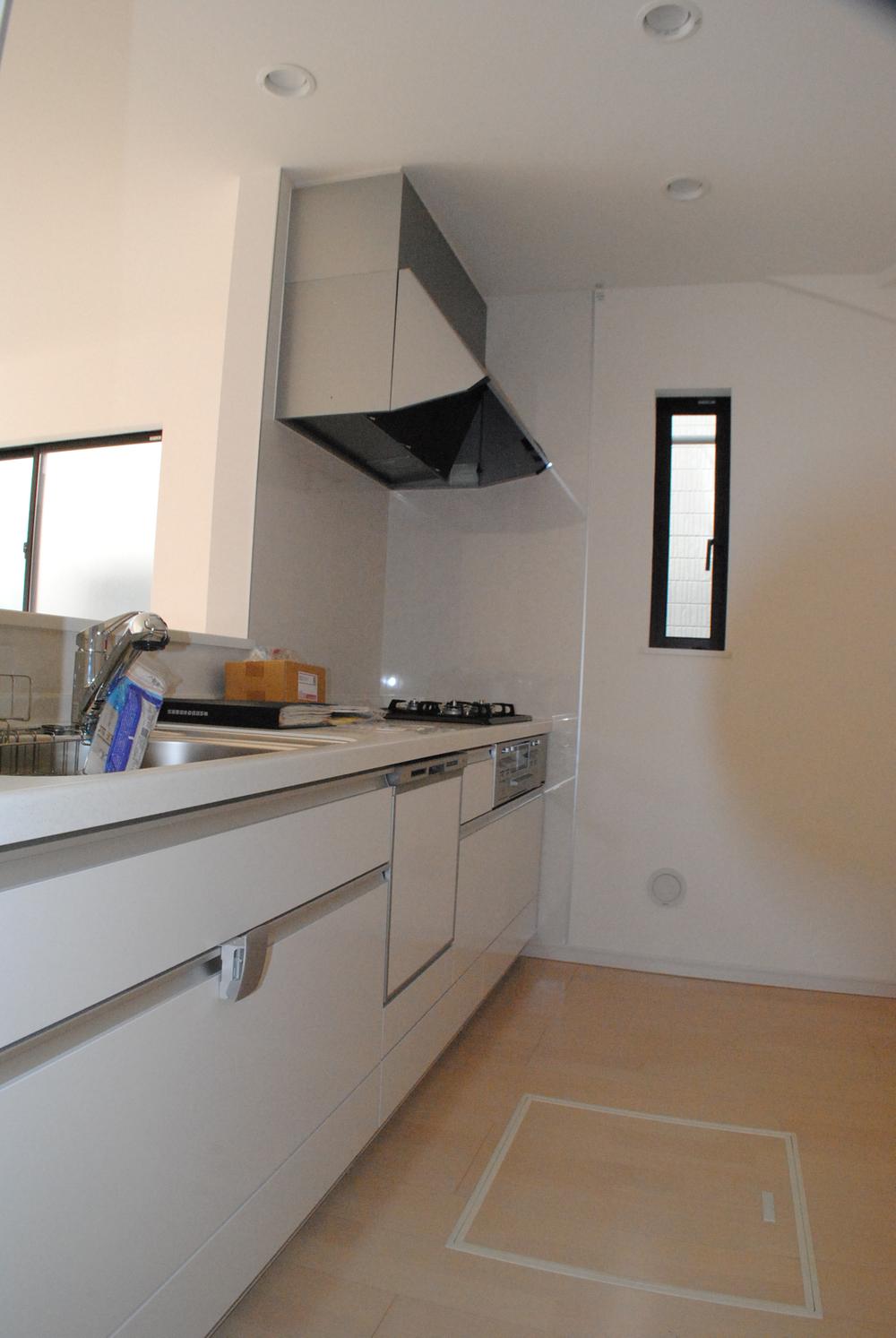 Kitchen. Indoor (September 2013) Shooting