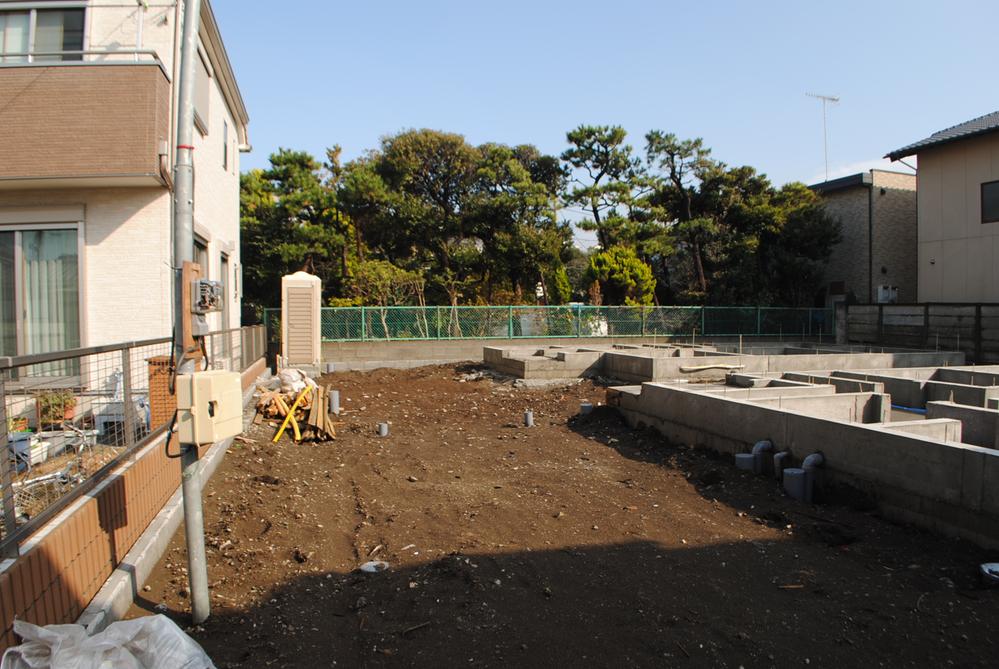 Local appearance photo. Local (12 May 2013) Shooting