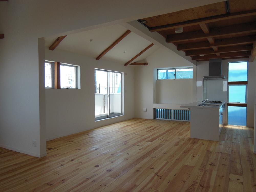 Living. Bright living room