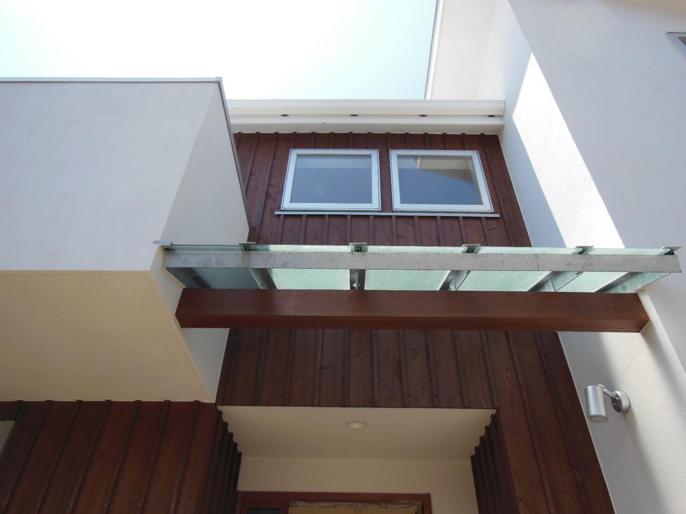 Local appearance photo. Appearance 2