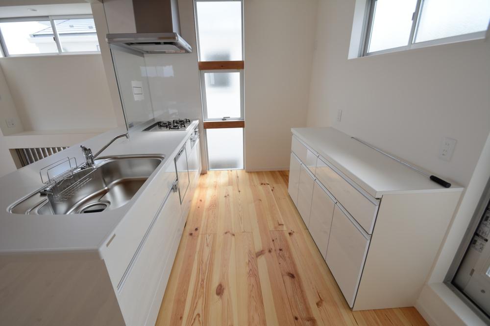 Kitchen. Stylish face-to-face kitchen