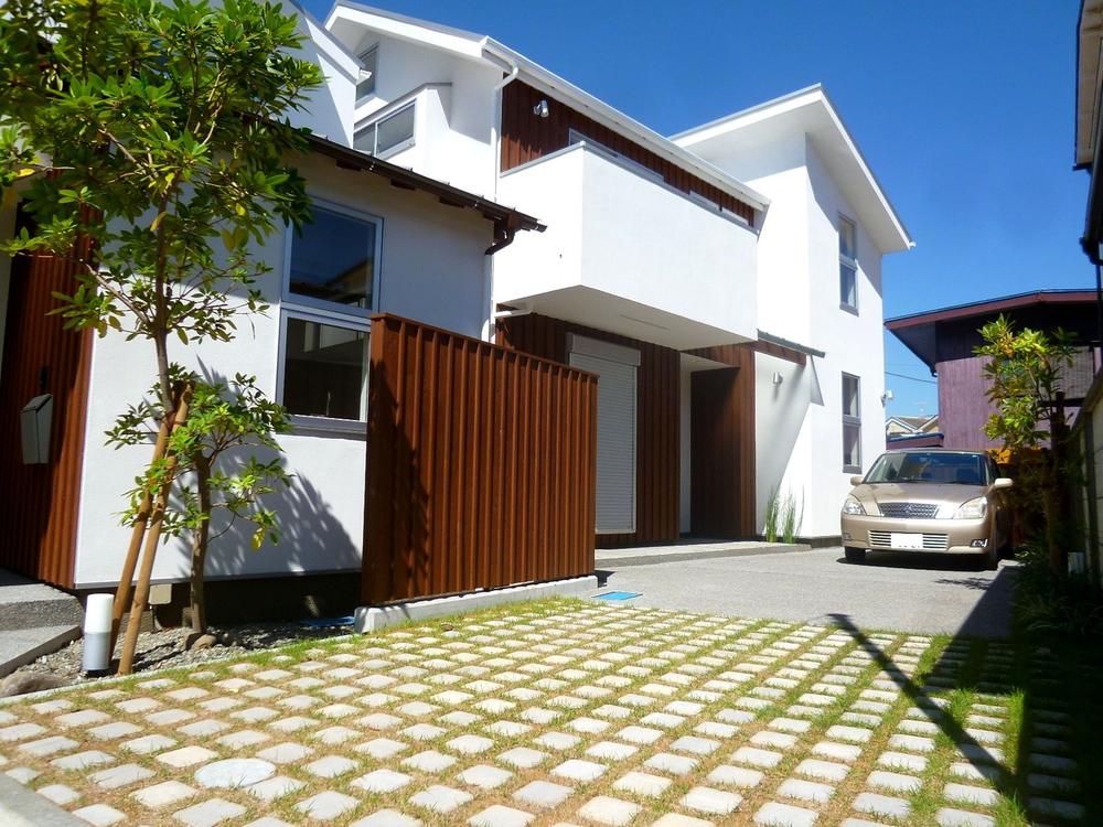 Local appearance photo. Beautiful exterior and, Sophisticated appearance