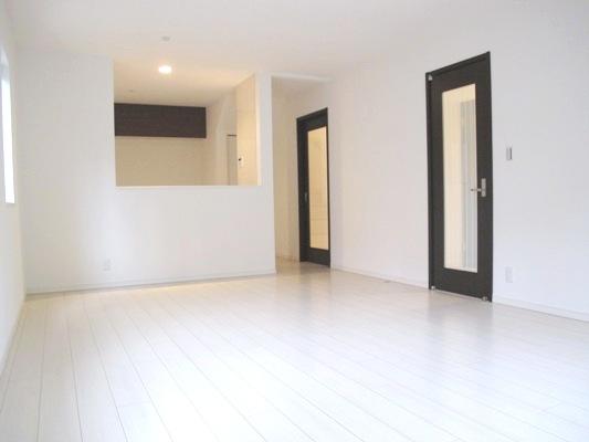 Living. Indoor (11 May 2013) Shooting