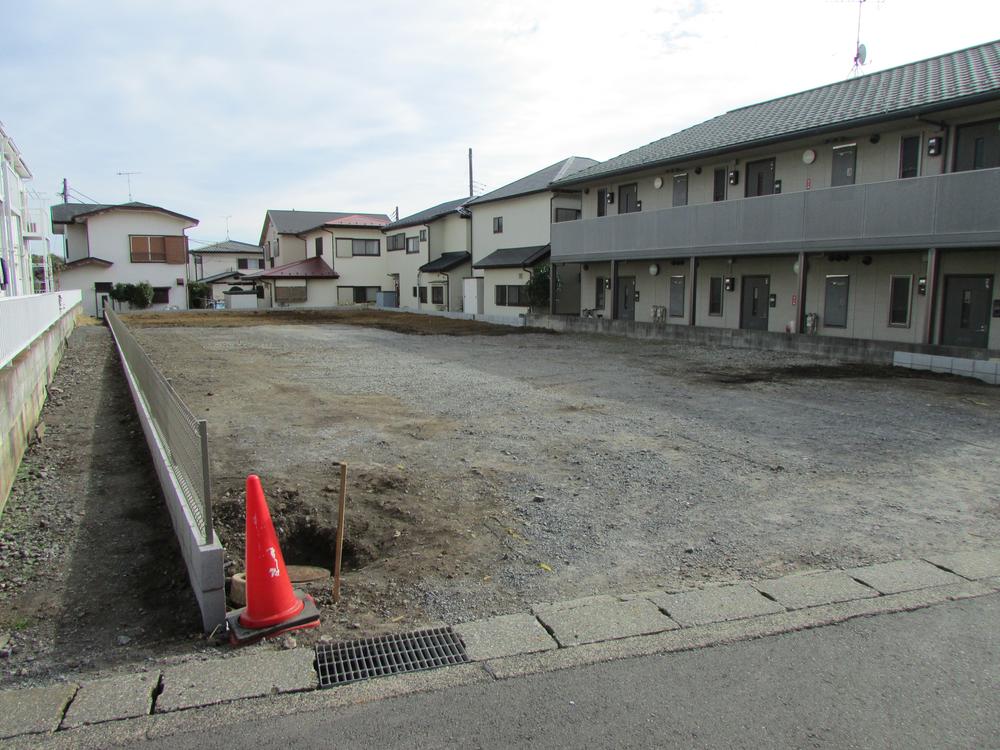 Local appearance photo. Local (12 May 2013) Shooting