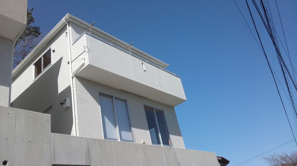 Local appearance photo. Local (March 2013) Shooting