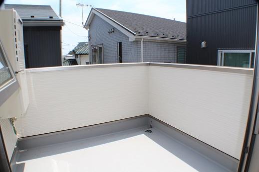 Balcony. Local (July 2013) Shooting