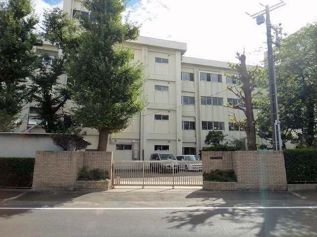 Junior high school. 2700m until the Municipal your findings junior high school