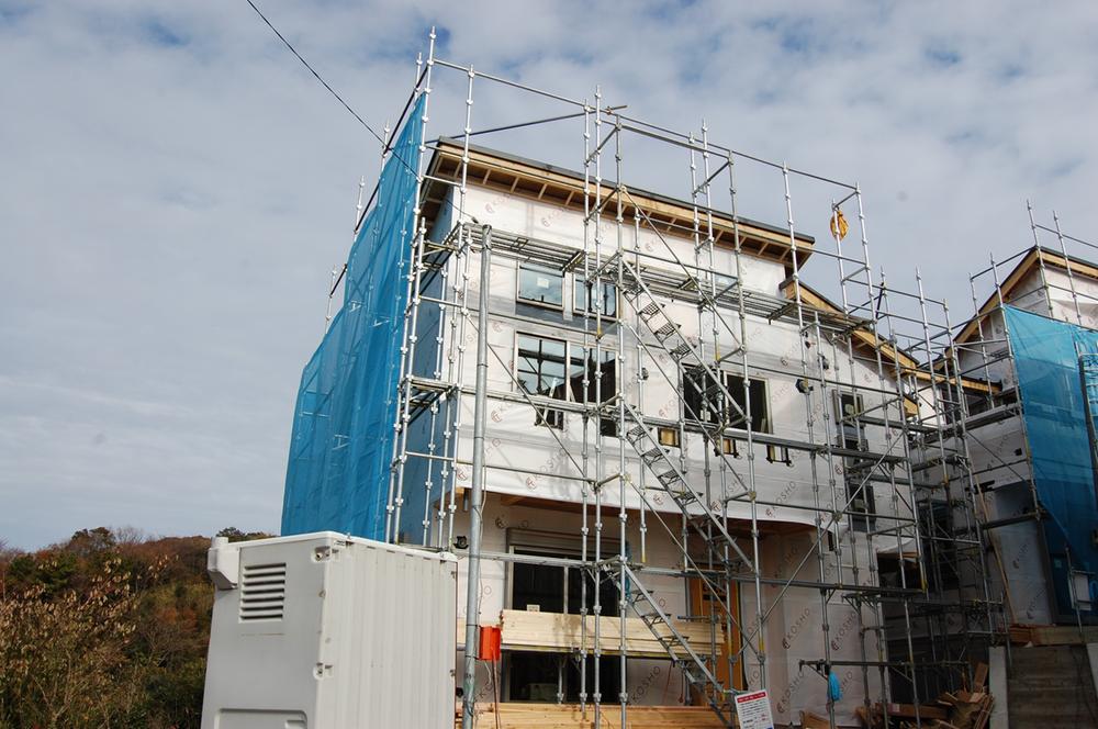 Local appearance photo. Local (12 May 2013) Shooting