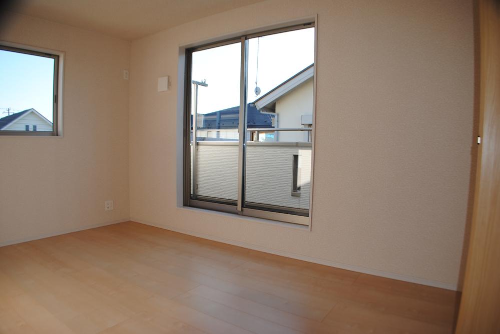 Non-living room. Indoor (11 May 2013) Shooting