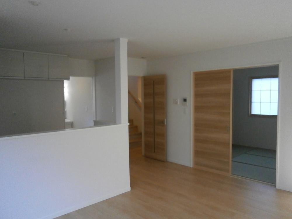 Living. Local (12 May 2013) Shooting Popular face-to-face kitchen type to wife