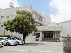 The peripheral local, Other "Sotetsu Rosen Miroku Teraten" and "Olympic hypermarket Fujisawa store", Home center, Restaurant, Since the banks are mustering within a 10-minute walk, Such as day-to-day shopping is able to easily, Very easy to live. Keiyo D2 Miroku Teraten (about 450m ・ 6 mins) Cocos (about 450m ・ 6 mins) Hanaya Yohe (about 500m ・ 7 minutes walk) Miurafujisawashin'yokinko Muraoka branch (about 400m ・ A 5-minute walk)