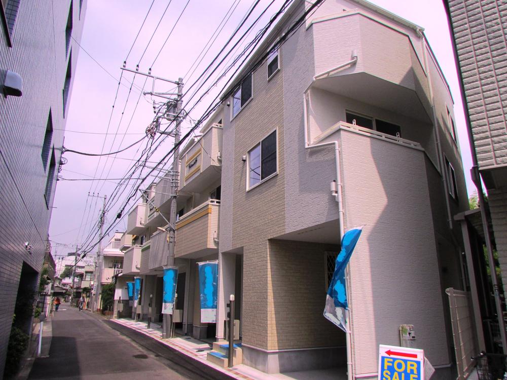 Local appearance photo. Local (August 2013) Shooting