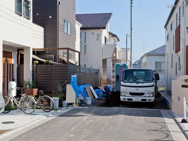 Local photos, including front road