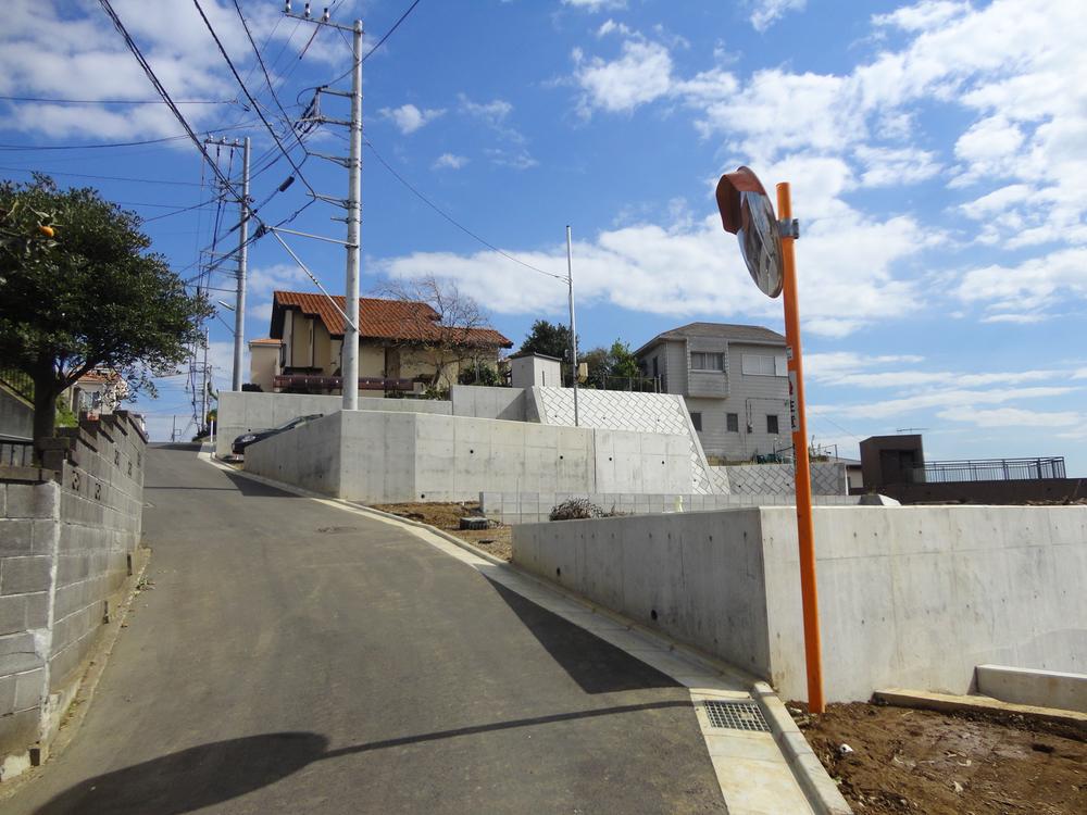 Sale already cityscape photo. Sale already the city average