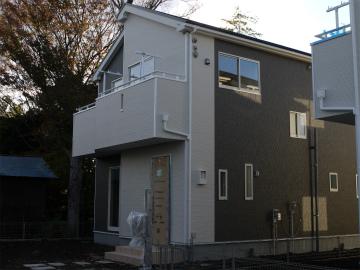 Local appearance photo. Local (11 May 2013) Shooting