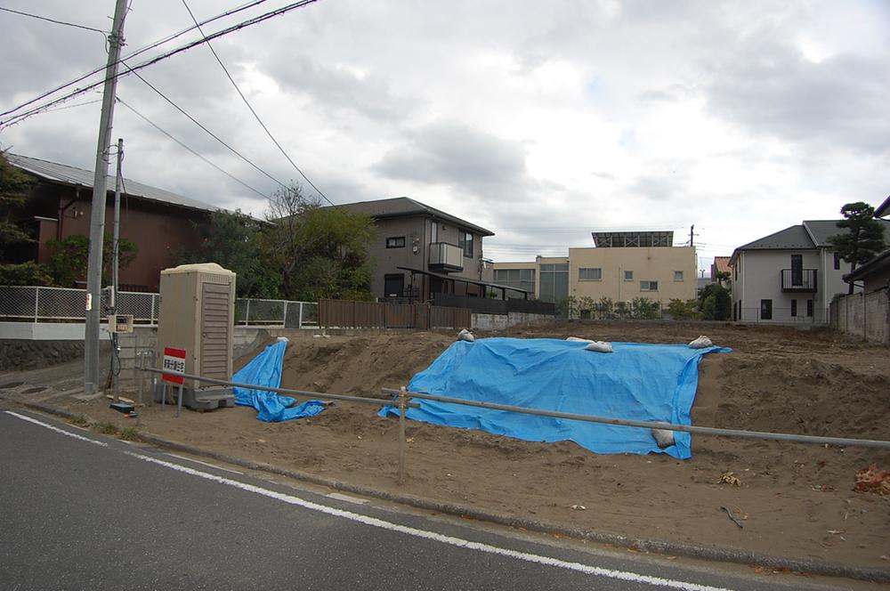 Local appearance photo. Local (10 May 2013) Shooting