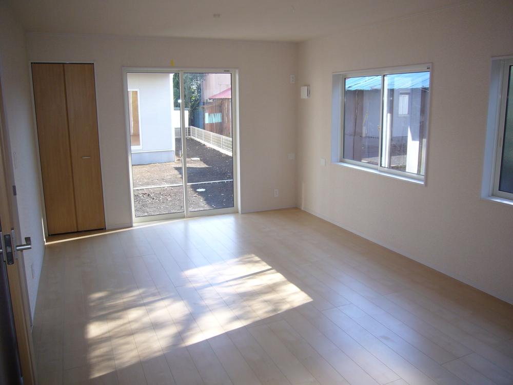 Living. Indoor (12 May 2013) Shooting