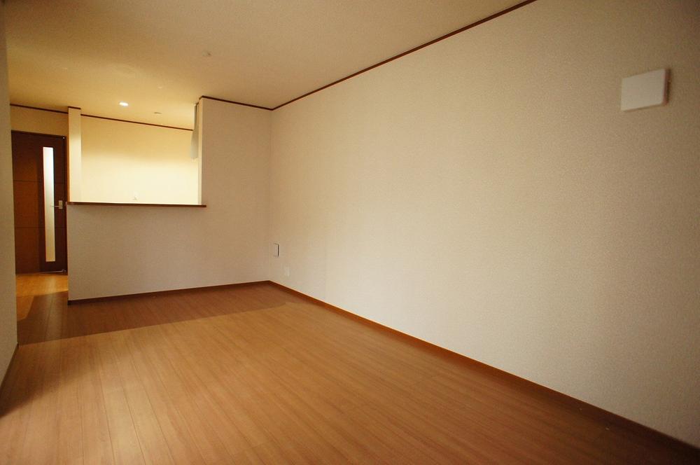 Living. Indoor (12 May 2013) Shooting, It is LDK face-to-face kitchen.