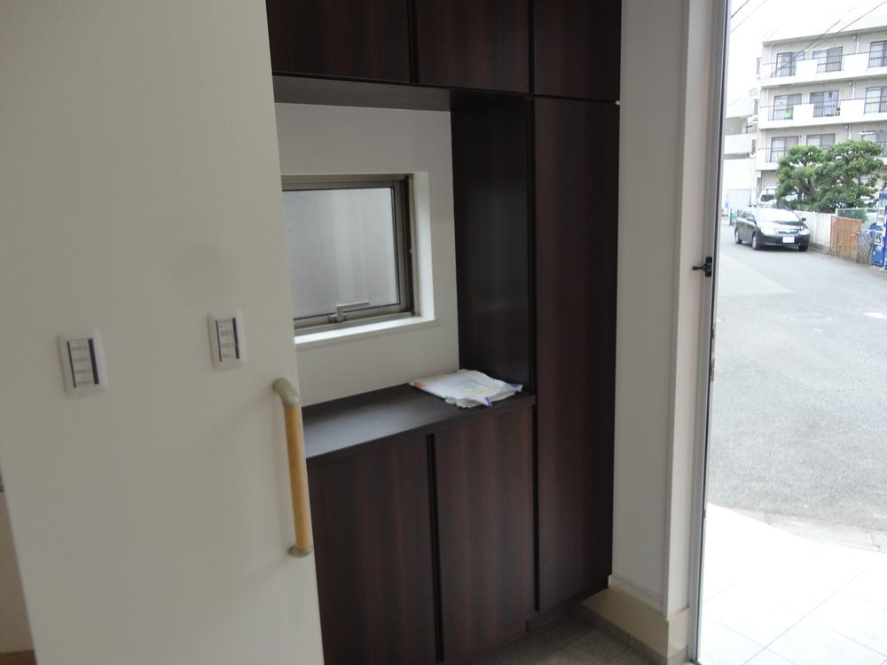 Entrance. Local (10 May 2013) Shooting