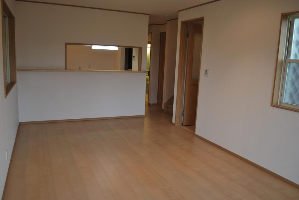 Living. Building 2 indoor shooting