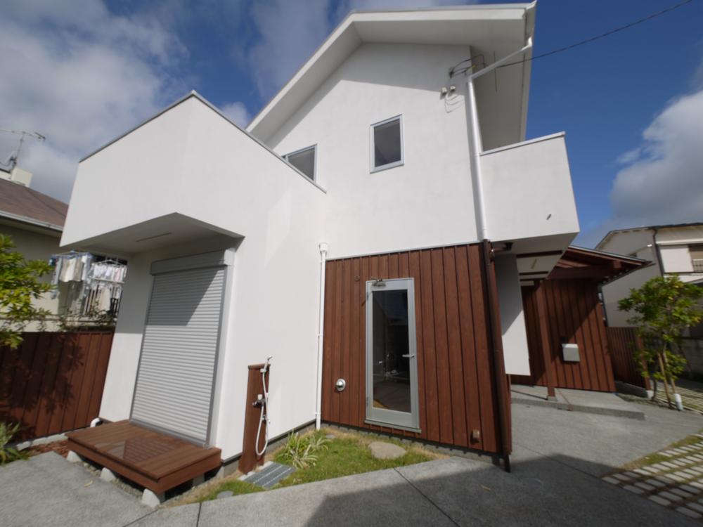 Local appearance photo. Local G Building (October 2013) Shooting