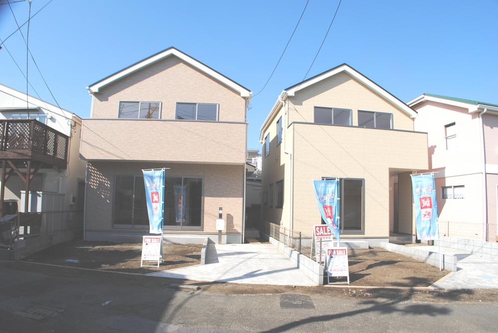 Local appearance photo. Local (11 May 2013) Shooting