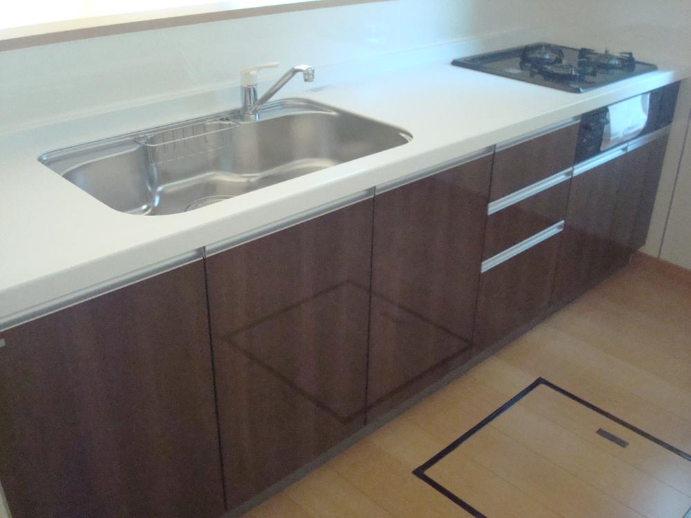 Kitchen. Room B (8 May 2013) Shooting