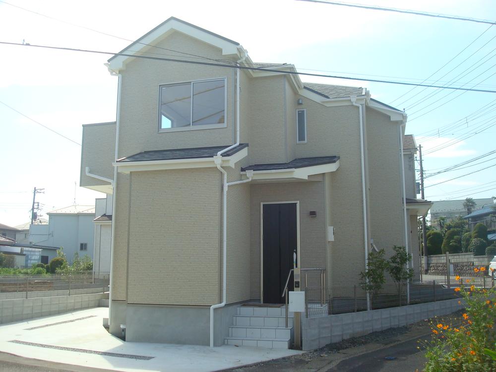 Local appearance photo. Local C Building (August 2013) Shooting