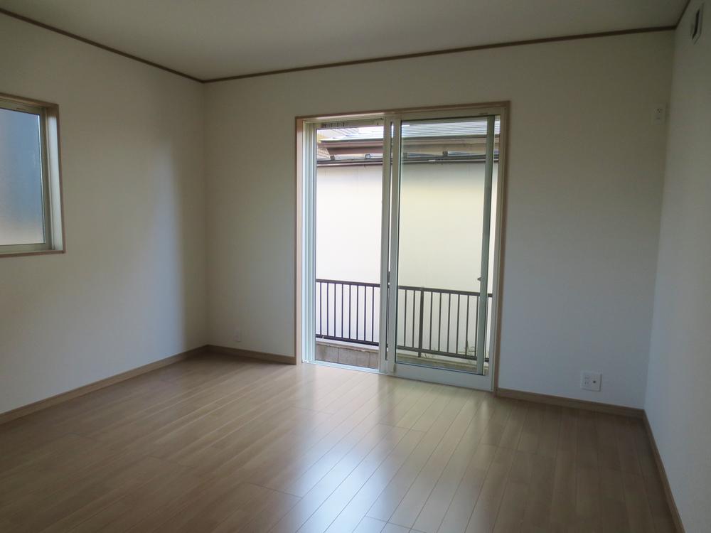 Living. Indoor (12 May 2013) Shooting