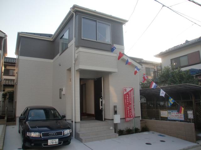 Local appearance photo. Local (10 May 2013) Shooting 1 Building