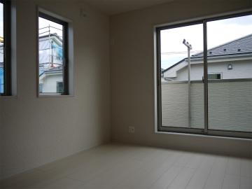 Non-living room. Indoor (11 May 2013) Shooting