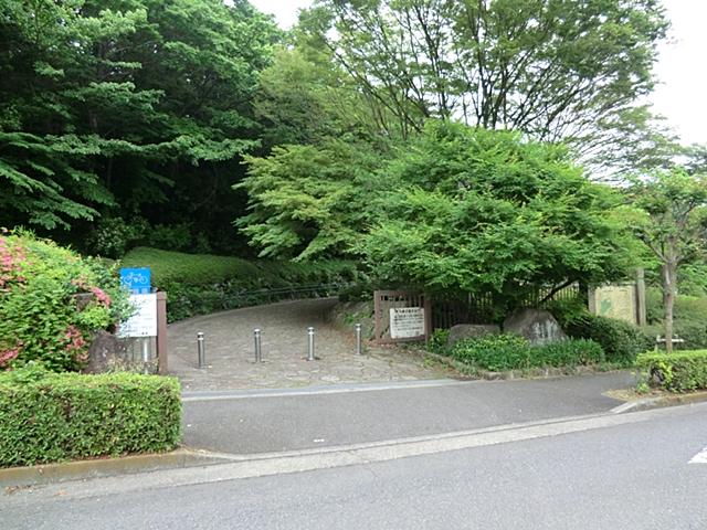 park. 640m to Oba Castle Park