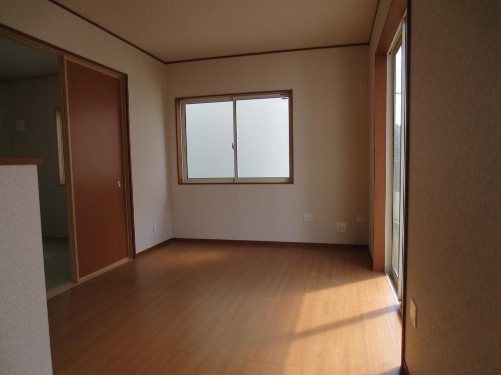 Living. Indoor (10 May 2013) Shooting