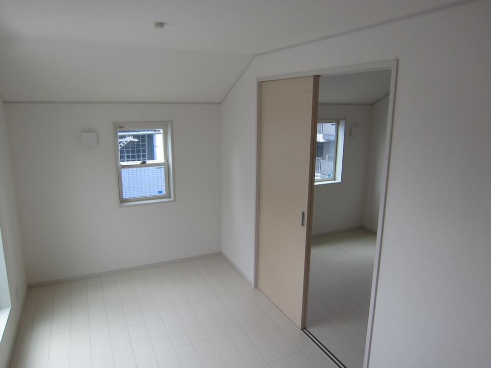 Other introspection. Indoor (September 2013) Shooting