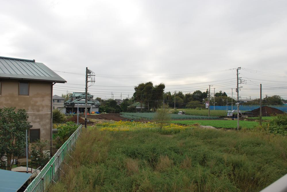 View photos from the dwelling unit. View shooting