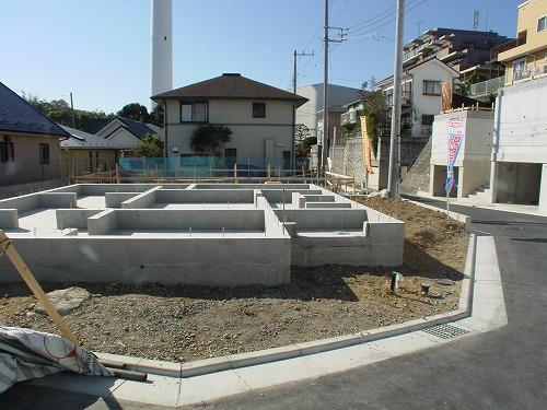 Local appearance photo. Local (11 May 2013) Shooting