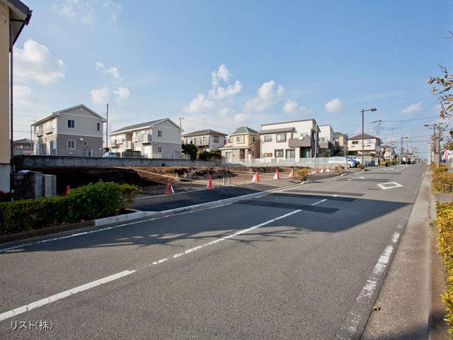 Local photos, including front road