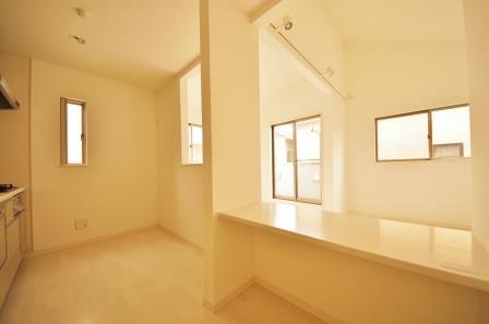 Living. Indoor (10 May 2013) Shooting, Counter is is there an easy-to-use LDK.