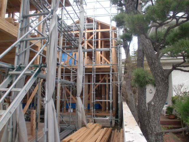 Local appearance photo. Local (10 May 2013) Shooting Building 3