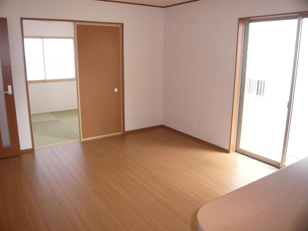 Living. Indoor (September 2013) Shooting