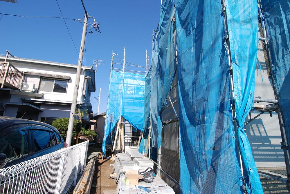 Local appearance photo. Local (12 May 2013) Shooting