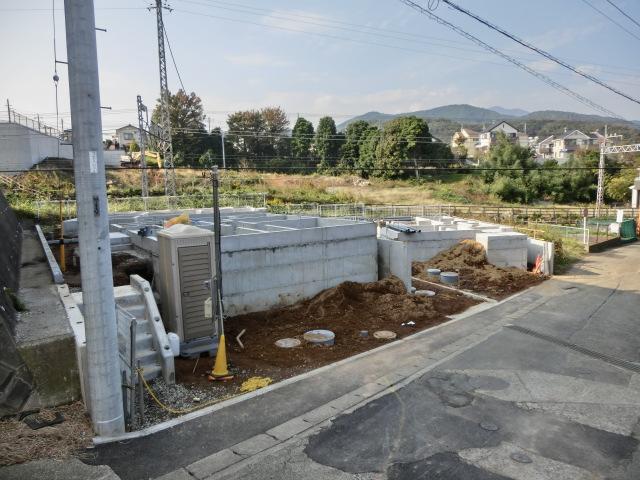 Local appearance photo. Local (11 May 2013) Shooting